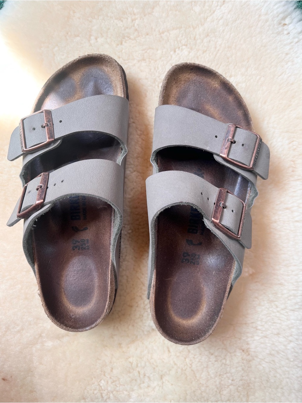 Birkenstock Arizona Women's Sandals Sz 39 US 8.5 Tan Comfortable